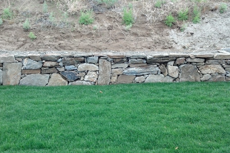 Rock wall Wenatchee, WA