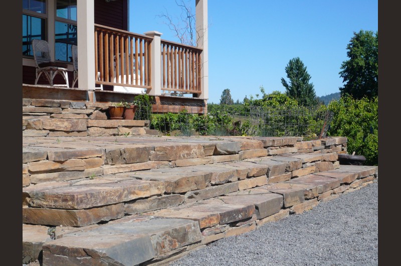 Flagstone grand entry Leavenworth